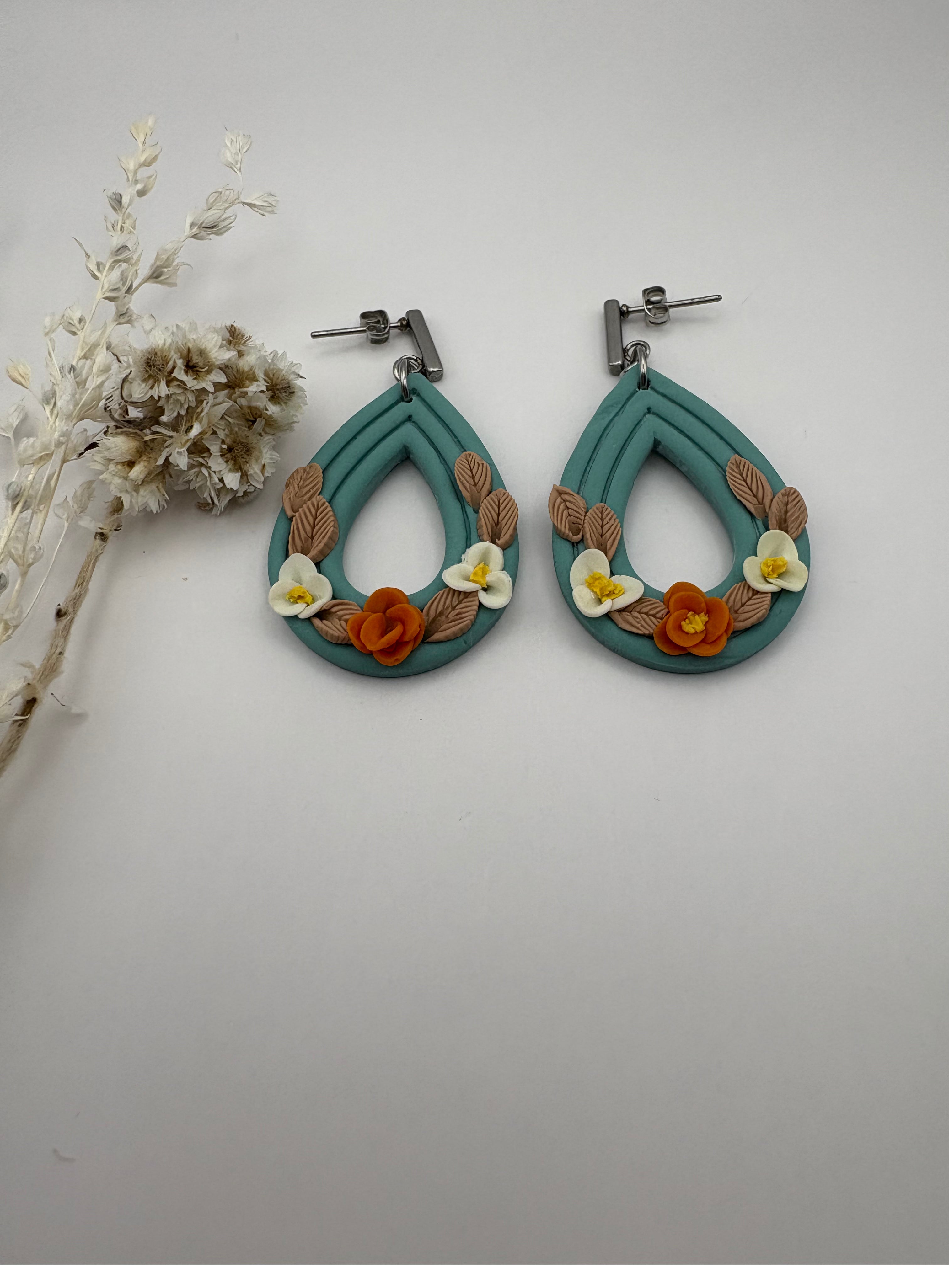 Pendientes Lágrima floral